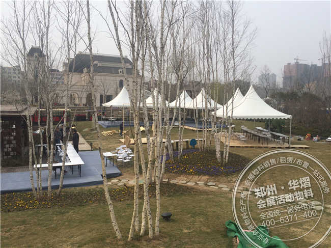 <b>伍德吃托克—东润城美食节</b>