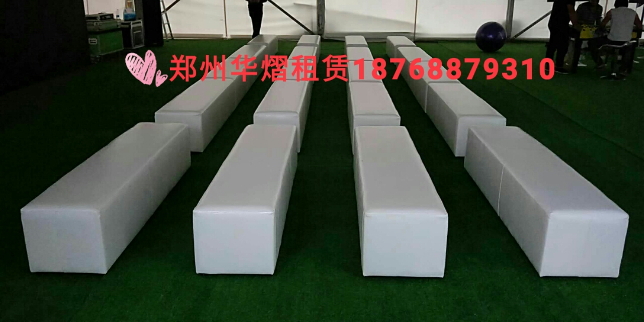 <b>郑州单人沙发茶几出租</b>